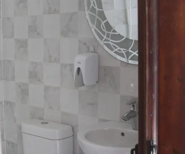 Room In Condo - Dahab Motel - Triple Room 7 - Walking Distance To The Beach Dahab
